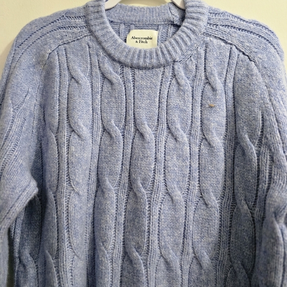 S O L D Light Blue Cable Knit Sweater size XS - Picture 4 of 14
